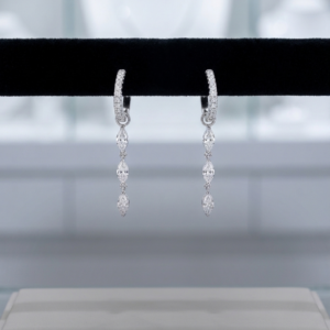 עגילי מרקיזה רוקדת